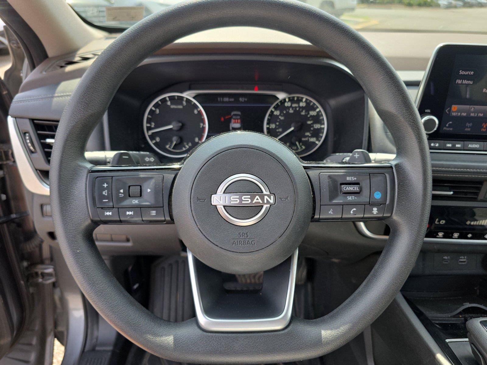 Used 2023 Nissan Rogue SV AWD/4WD image 22