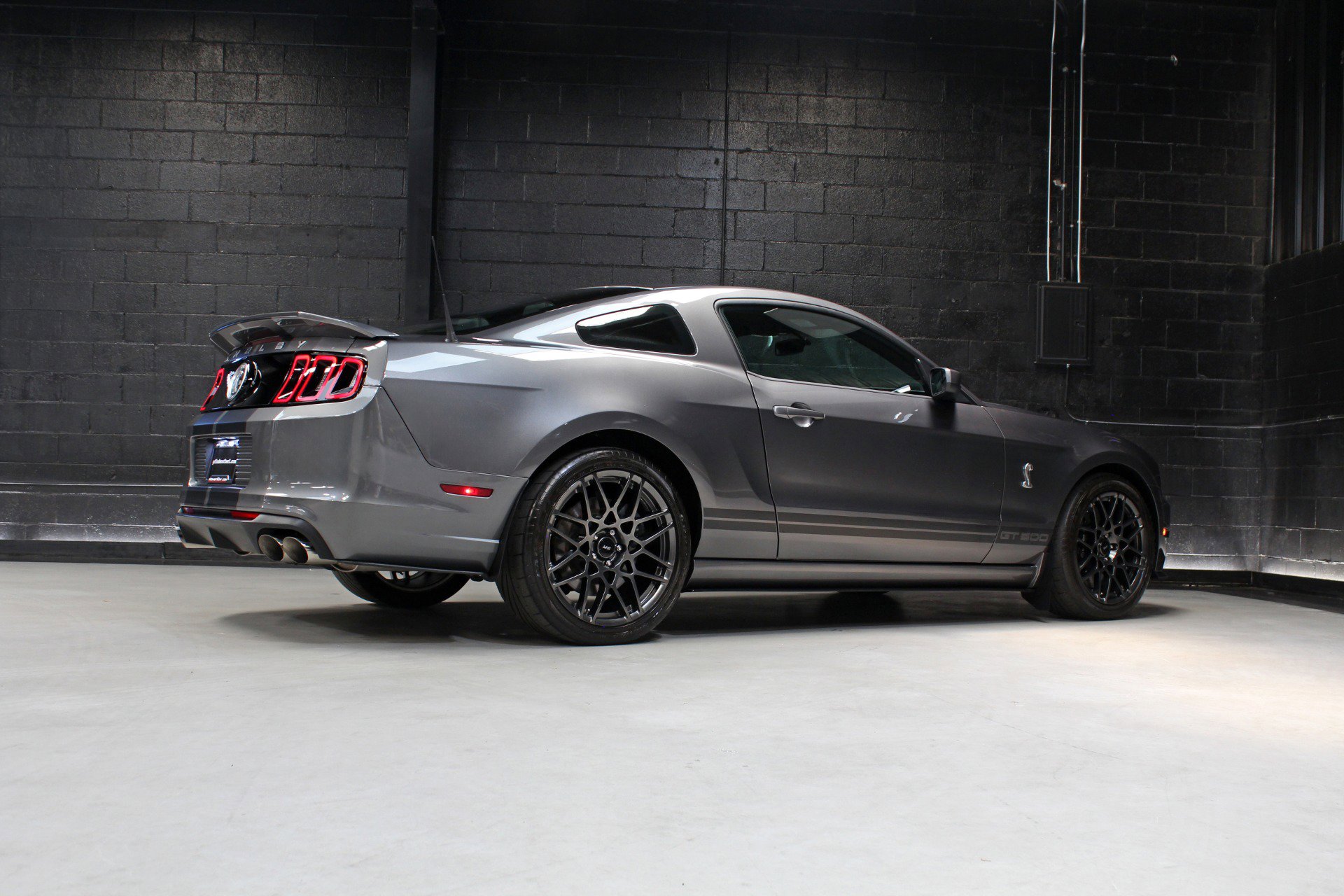 Used 2014 Ford Mustang Shelby GT500 w/ Equipment Group 821A RWD image 82