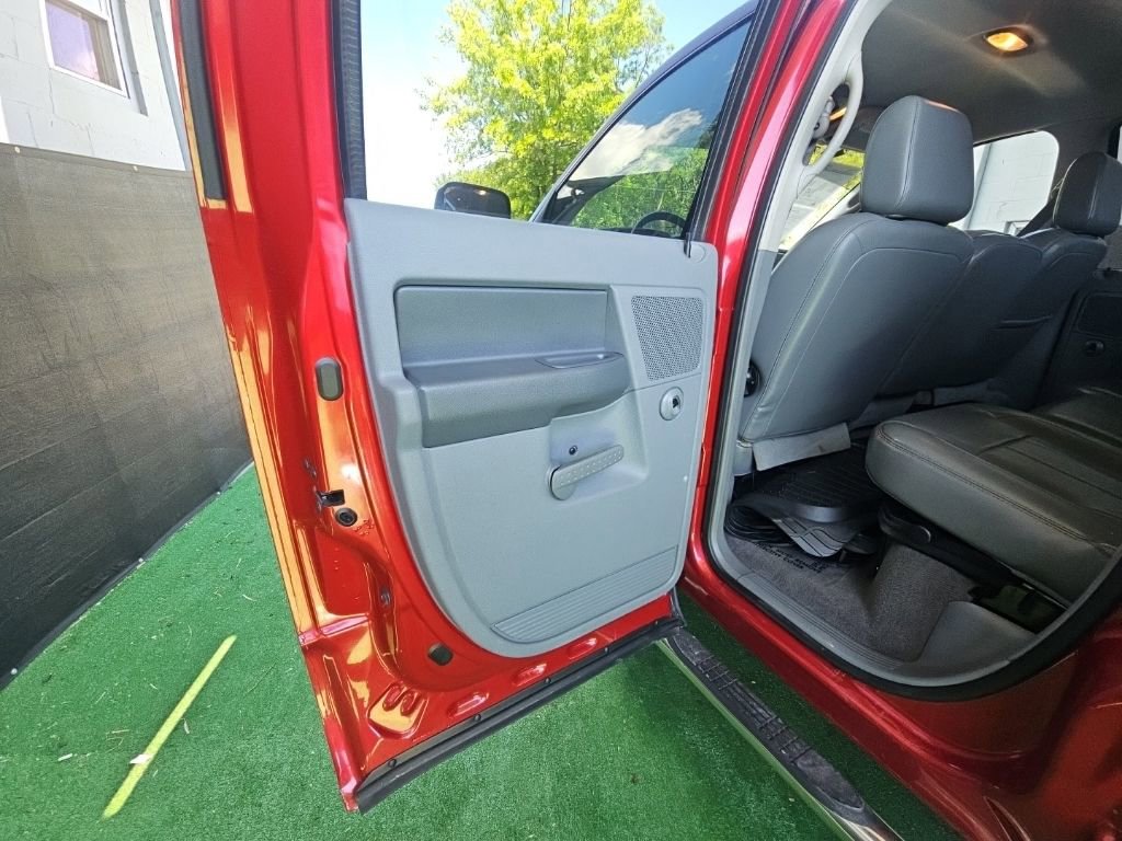 Used 2007 Dodge Ram 3500 Truck Laramie AWD/4WD image 36