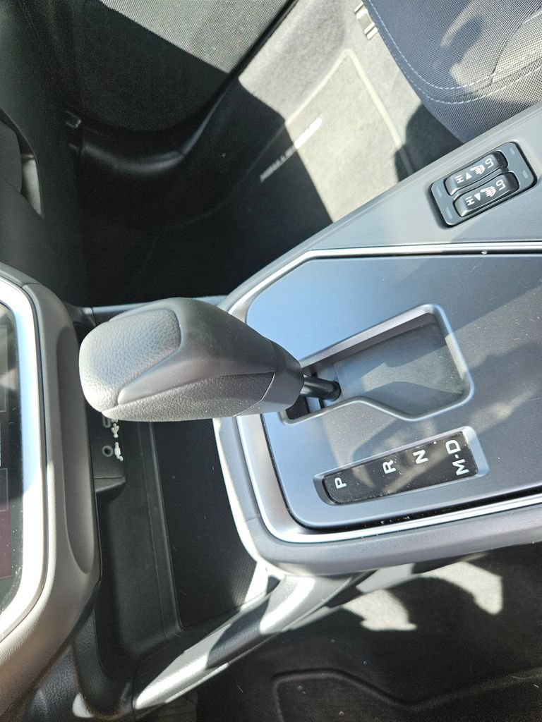 Used 2025 Subaru Crosstrek 2.5i Premium AWD/4WD image 30