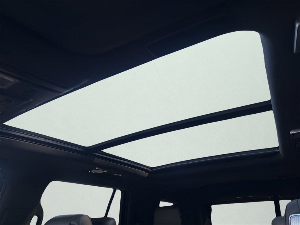 Used 2023 Cadillac Escalade Sport Platinum image 36