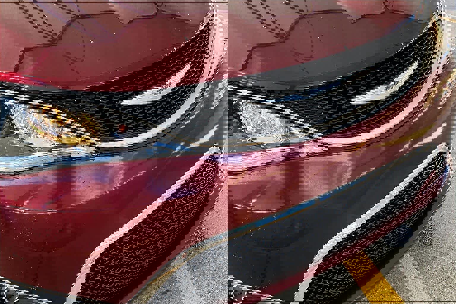 Used 2017 Chrysler Pacifica Touring-L image 28