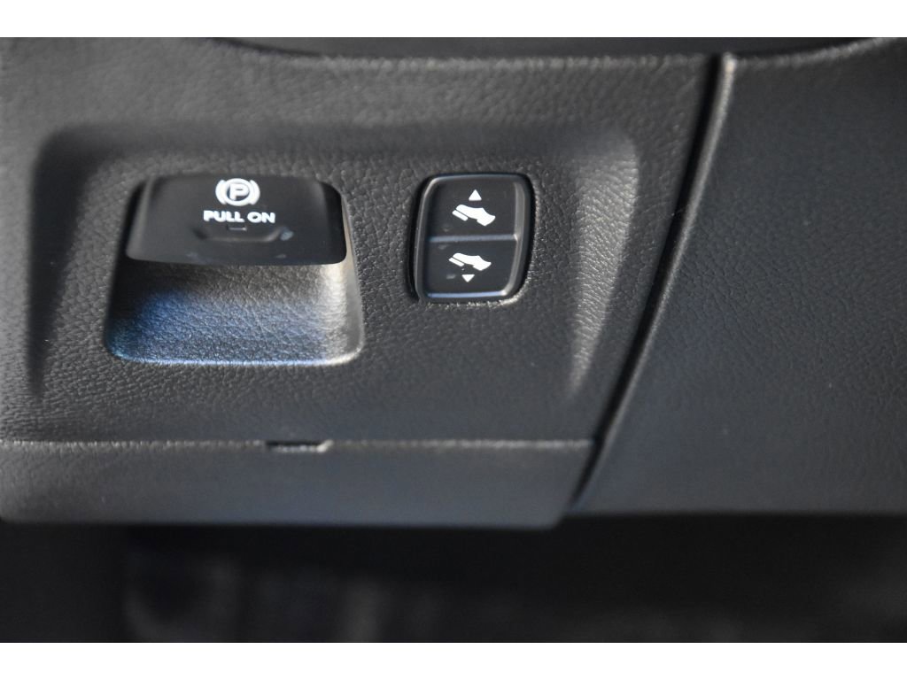 Used 2023 RAM 1500 Big Horn image 33