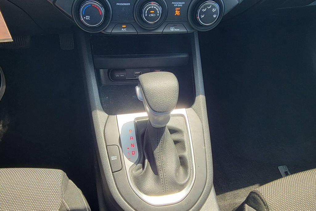 Used 2024 Kia Forte LXS w/ LXS Technology Package FWD image 10