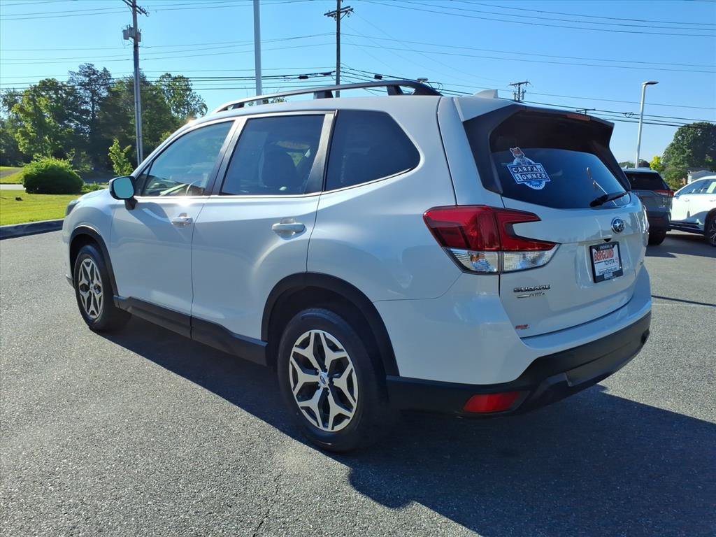 Used 2023 Subaru Forester Premium AWD/4WD image 12