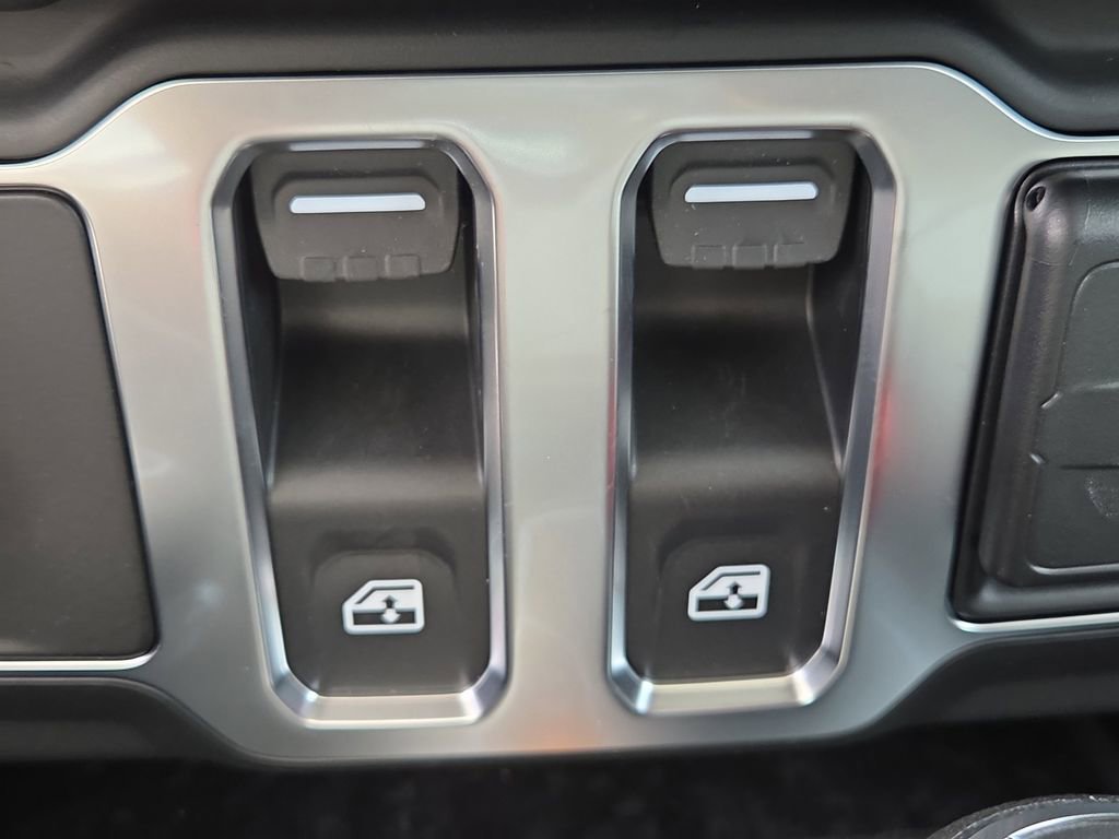 New 2026 Jeep Wrangler Sport image 25