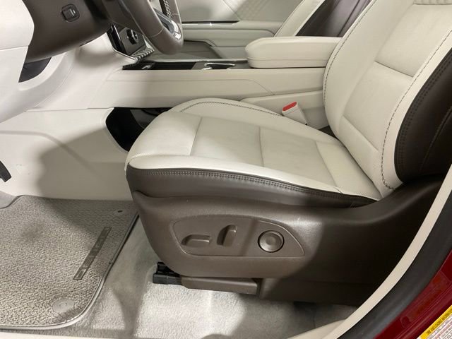 Used 2024 GMC Acadia Denali image 33