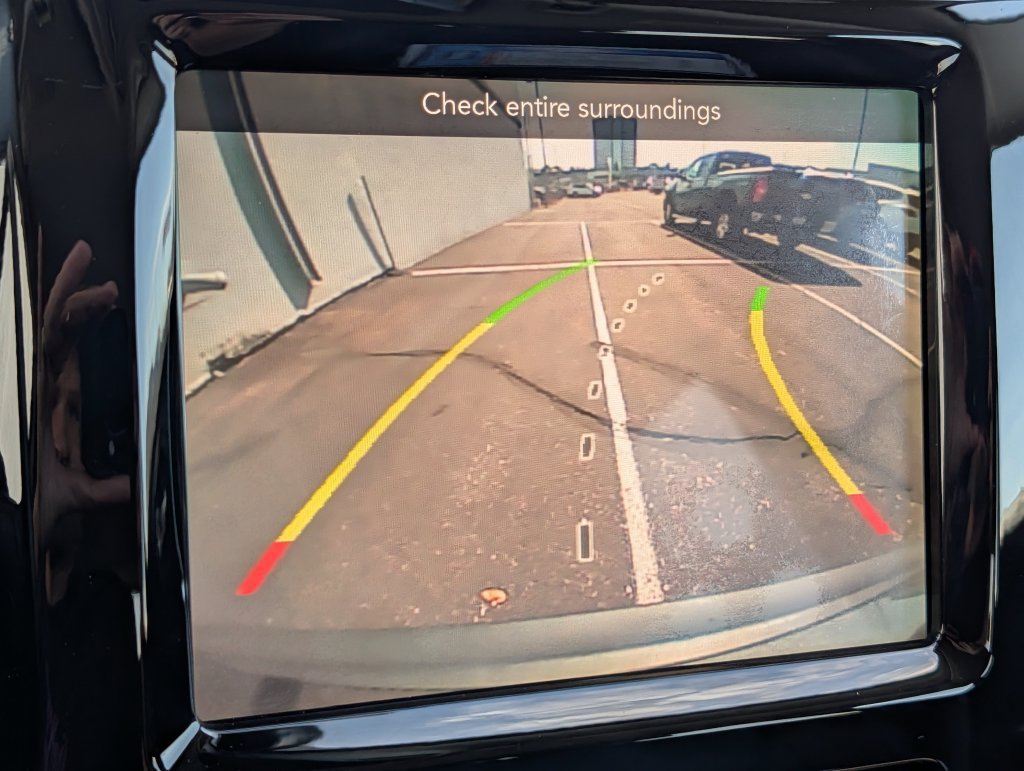 Used 2019 Jeep Cherokee Limited AWD/4WD image 26