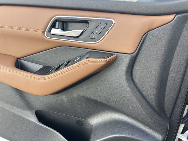 New 2026 Nissan Rogue Platinum w/ Platinum Premium Package image 22