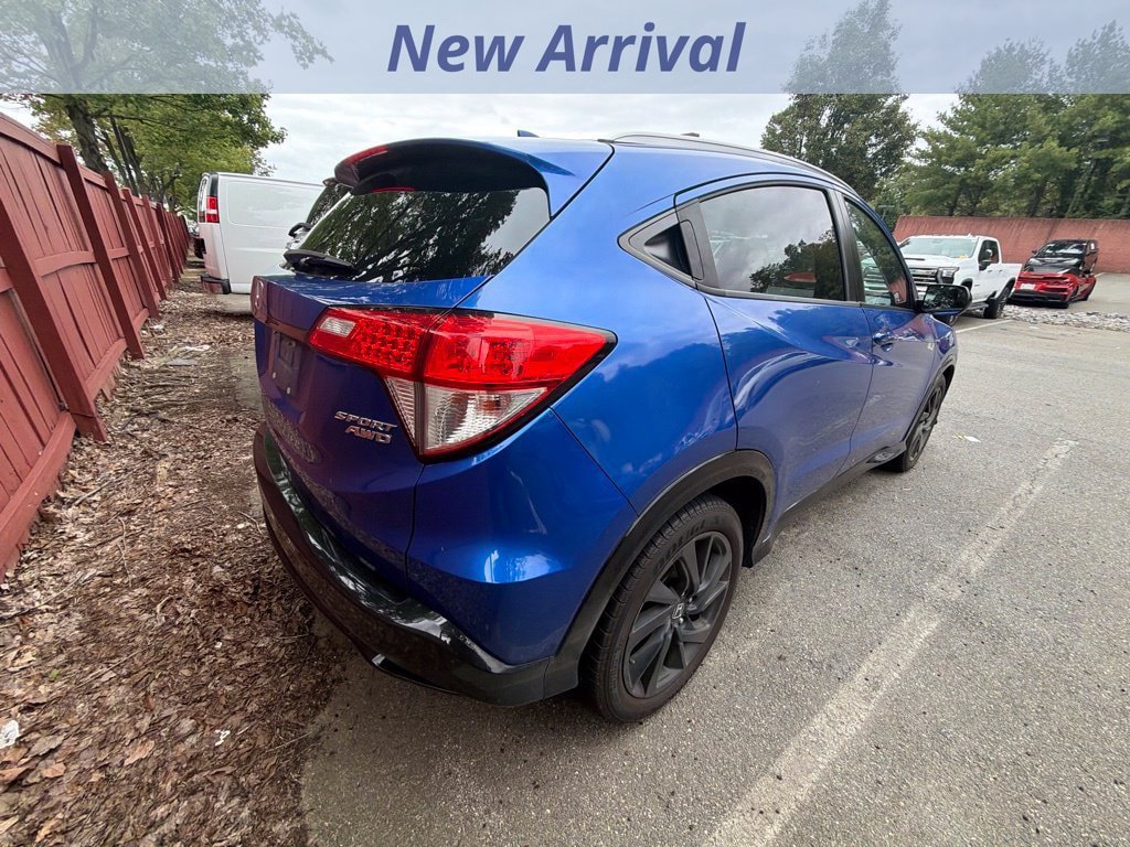 Used 2021 Honda HR-V Sport image 7
