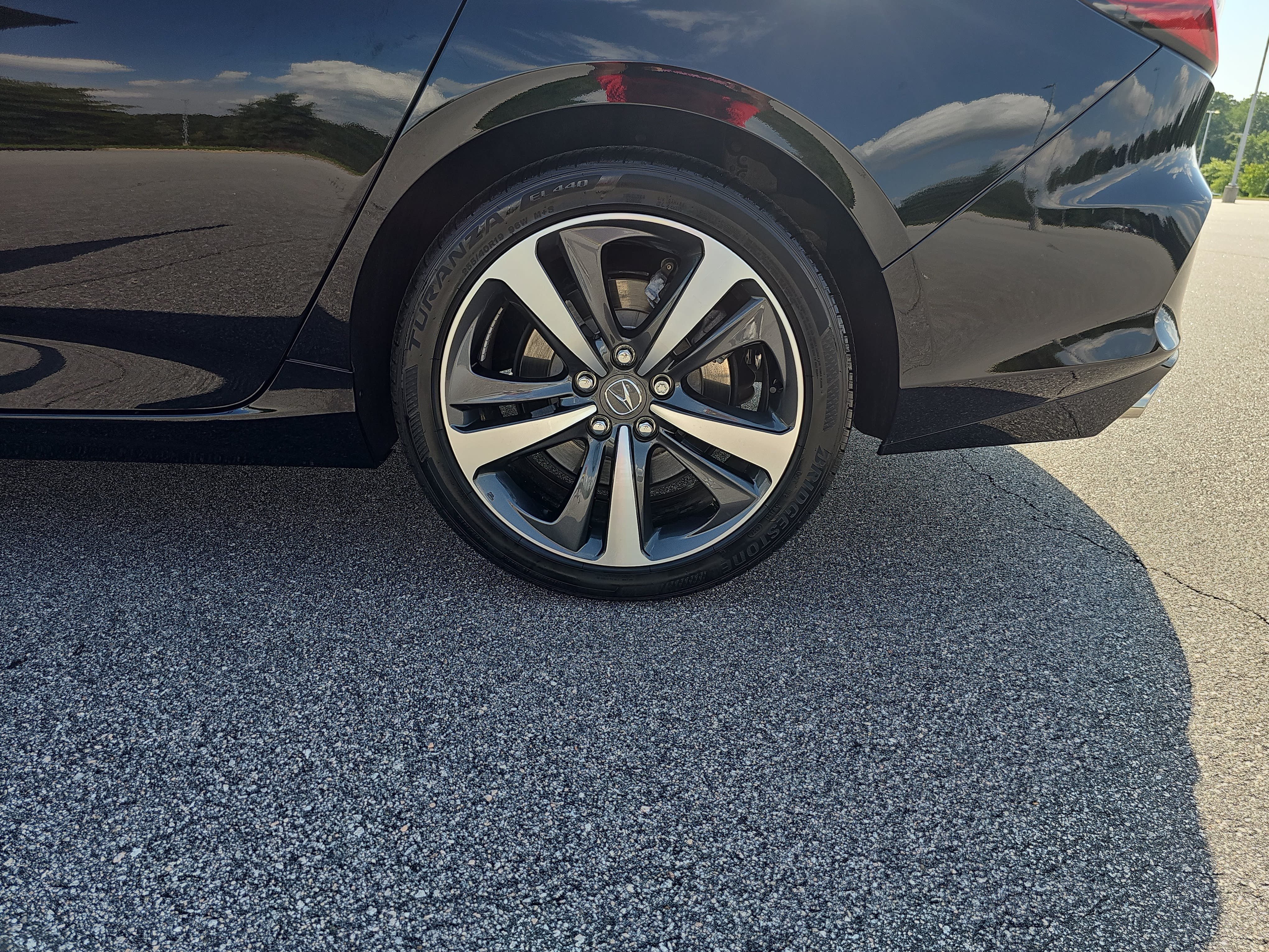 Certified 2025 Acura TLX w/ Technology Package FWD image 34