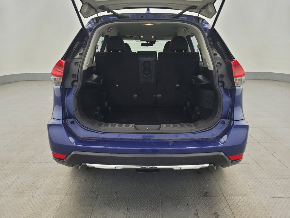 Used 2019 Nissan Rogue S image 29