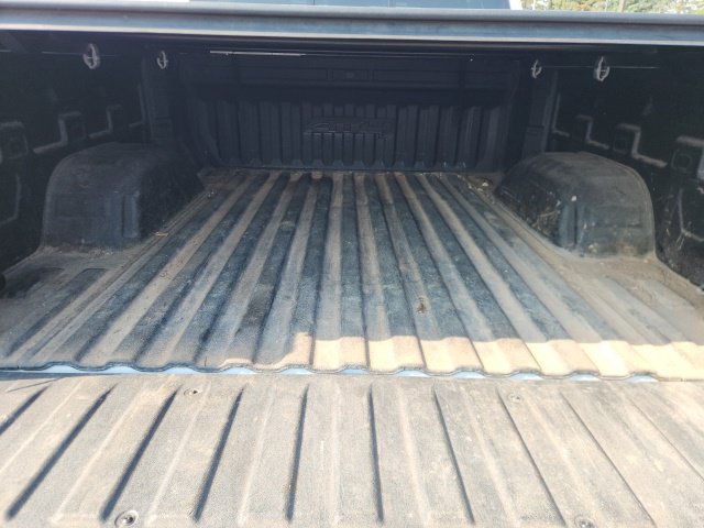 Used 2022 GMC Sierra 1500 AT4 w/ AT4 Preferred Package AWD/4WD image 7