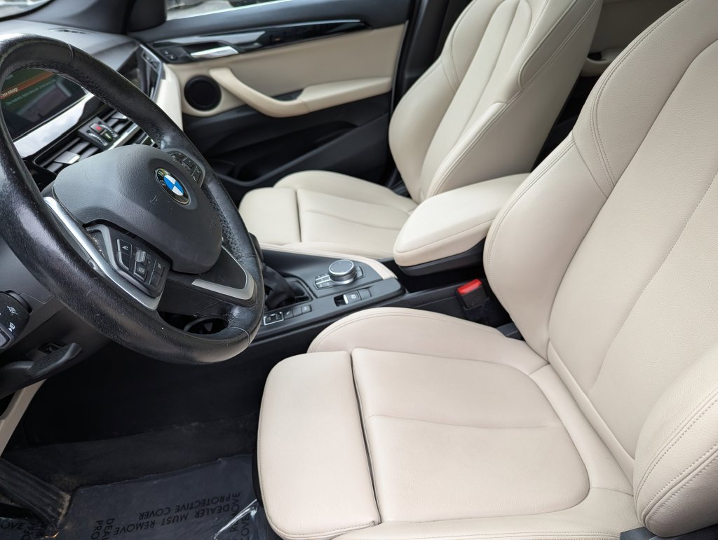 Used 2019 BMW X1 xDrive28i w/ Convenience Package AWD/4WD image 9