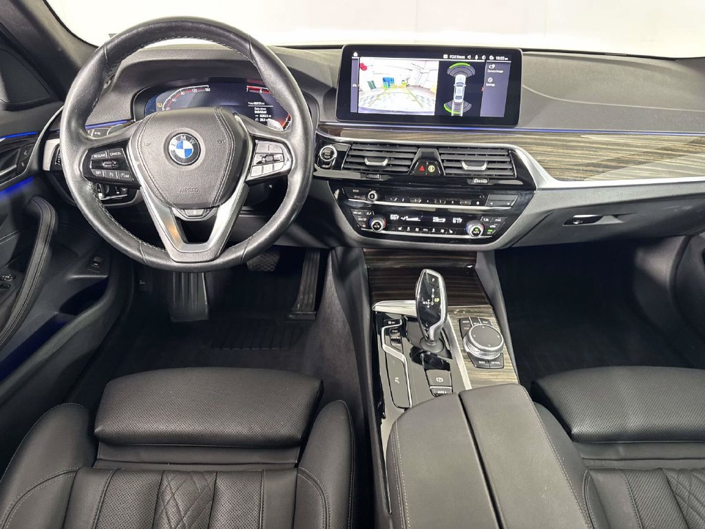 Used 2021 BMW 530i xDrive w/ Convenience Package AWD/4WD image 5