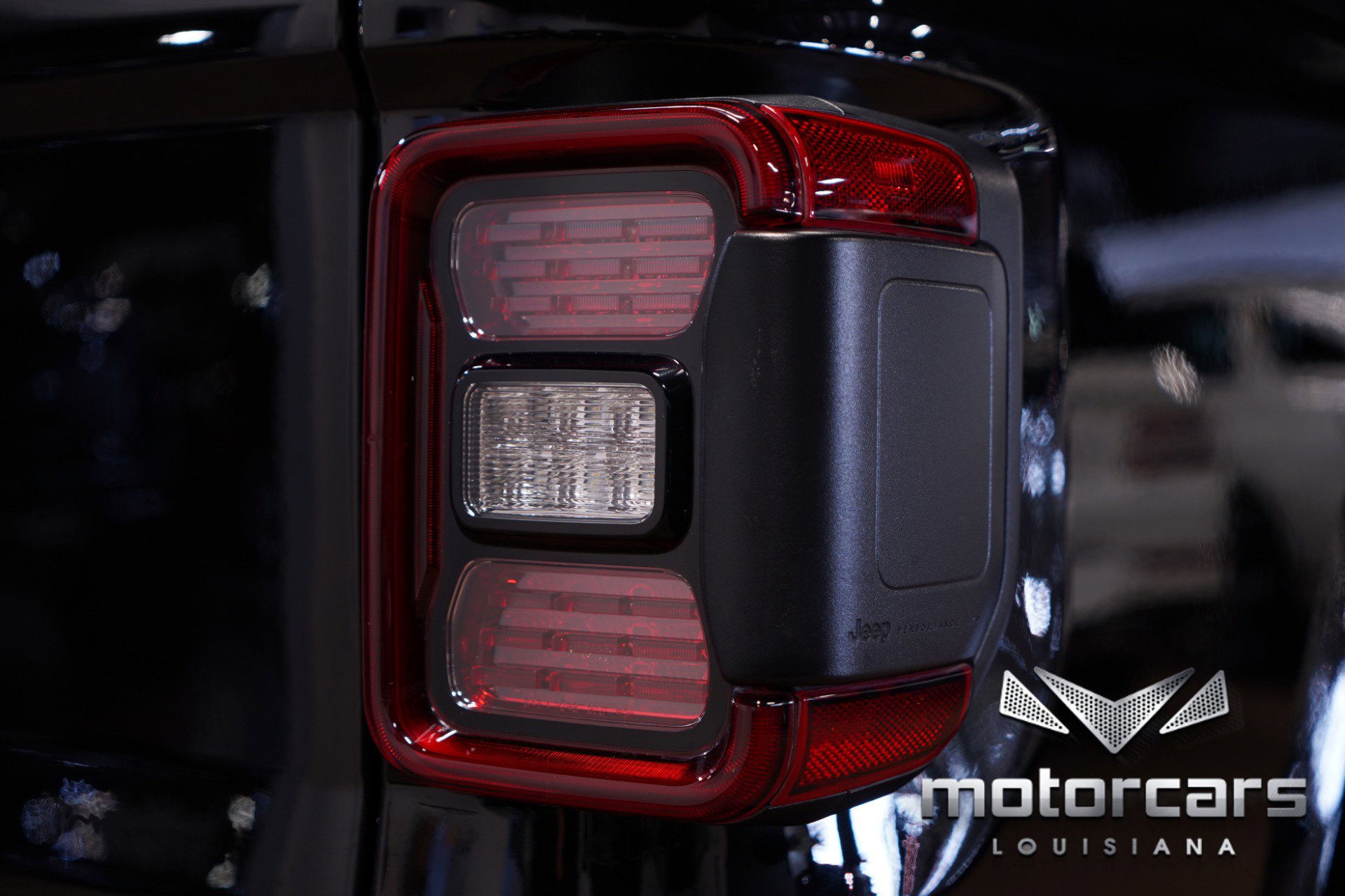 Used 2024 Jeep Gladiator Mojave AWD/4WD image 21