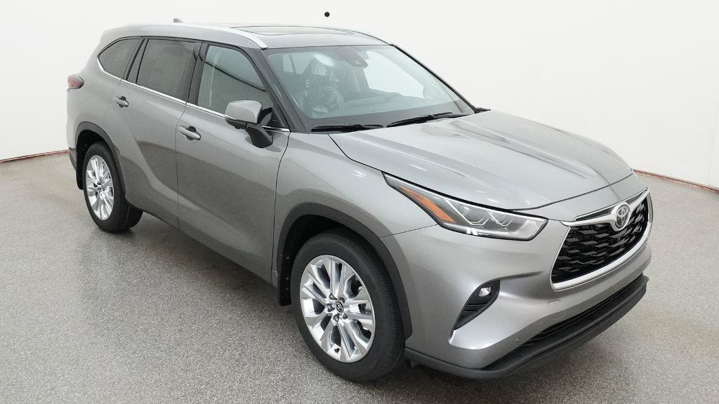 New 2026 Toyota Highlander Limited AWD/4WD image 16