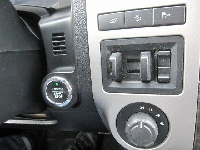 Used 2016 Ford Expedition Limited AWD/4WD image 19