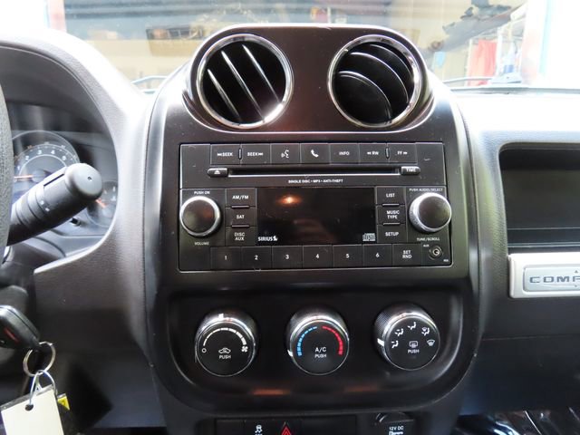 Used 2016 Jeep Compass Sport w/ Power Value Group FWD image 16