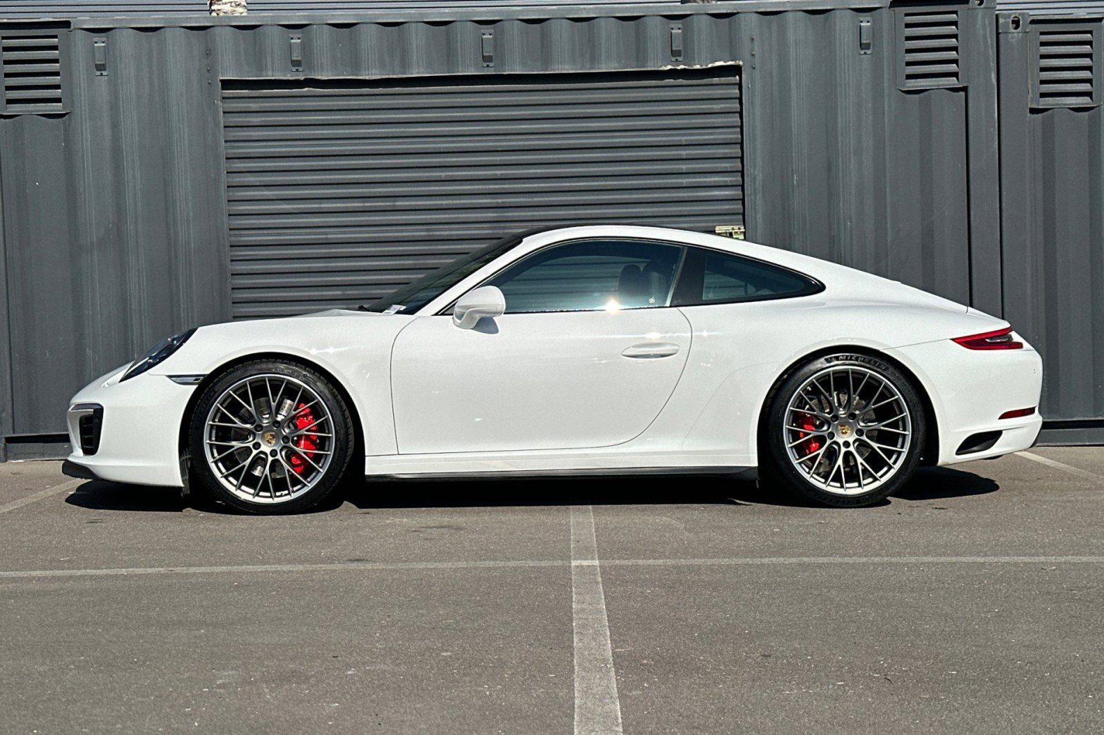Certified 2017 Porsche 911 Carrera 4S image 2