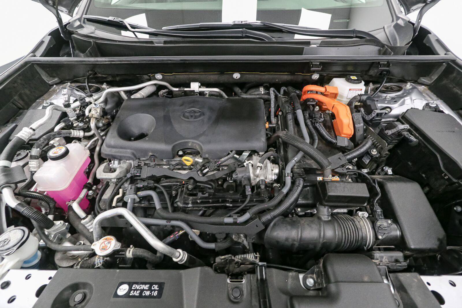 Used 2023 Toyota RAV4 XSE w/ Weather Package AWD/4WD image 15