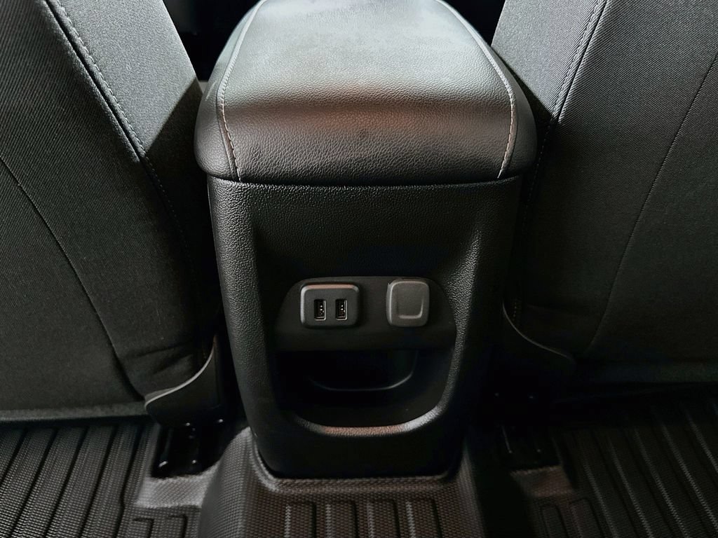 Used 2018 Chevrolet Colorado LT AWD/4WD image 33
