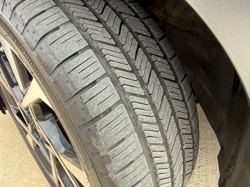 Certified 2023 Hyundai Kona Limited image 10