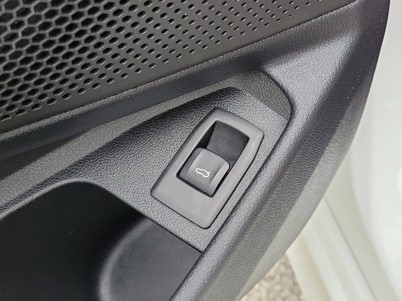 Used 2021 BMW 330i Sedan image 25