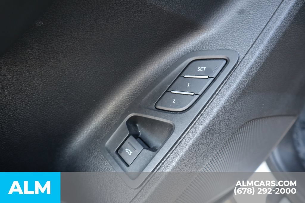 Used 2024 Audi Q3 2.0T Premium AWD/4WD image 16