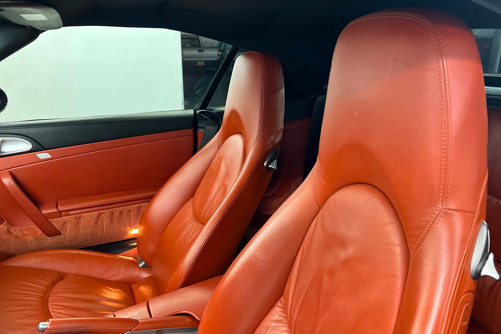 Used 2006 Porsche 911 Cabriolet image 16