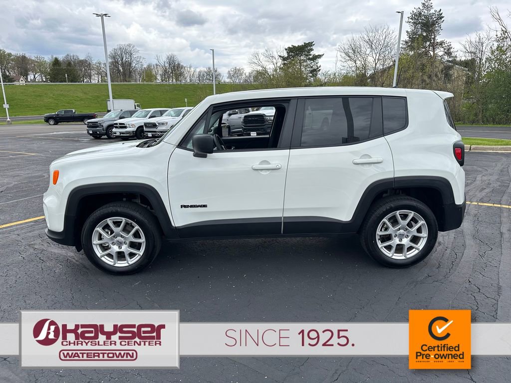 Certified 2023 Jeep Renegade Latitude AWD/4WD image 2