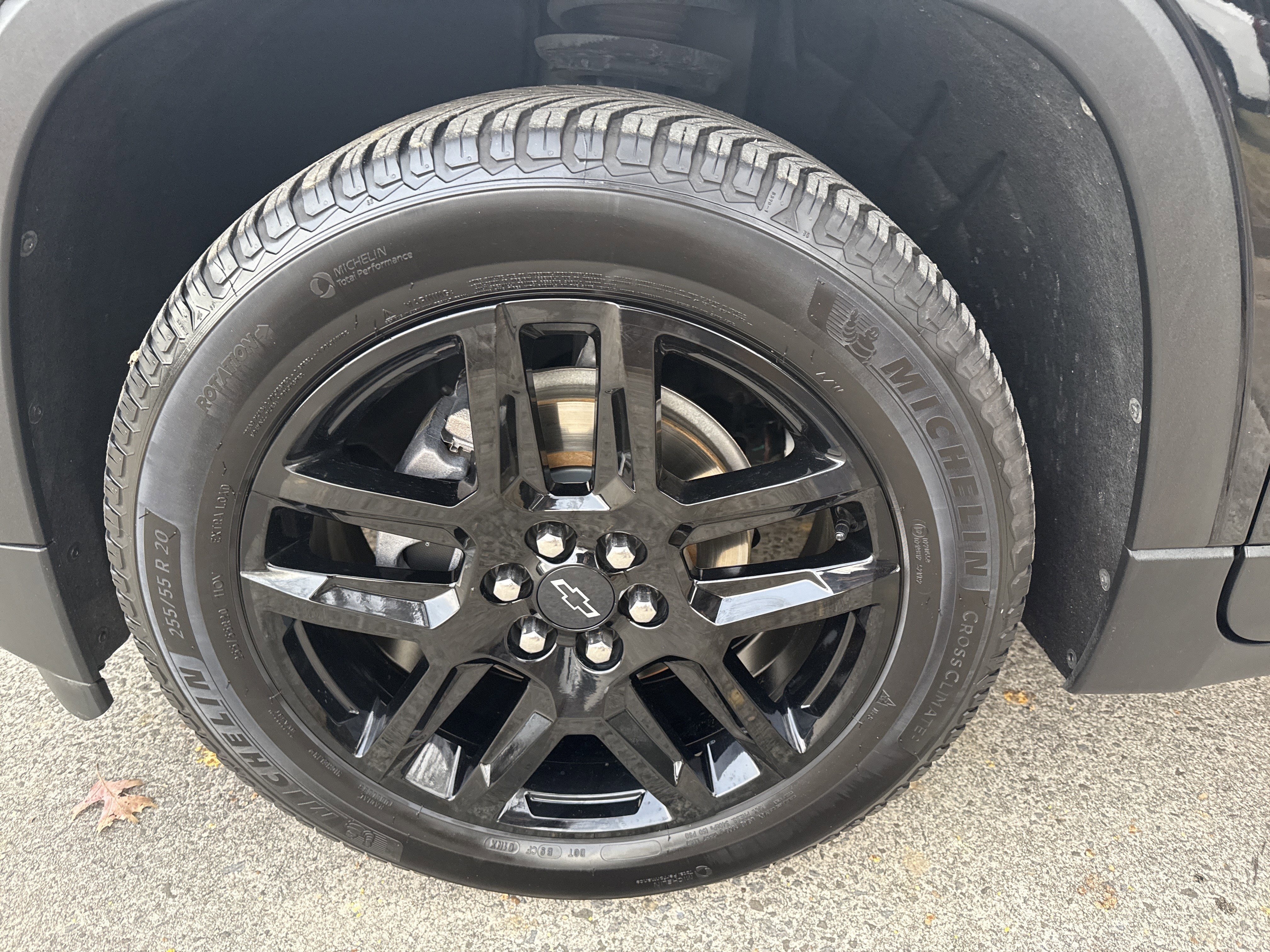 Used 2020 Chevrolet Traverse LS w/ LPO, Blackout Package image 11