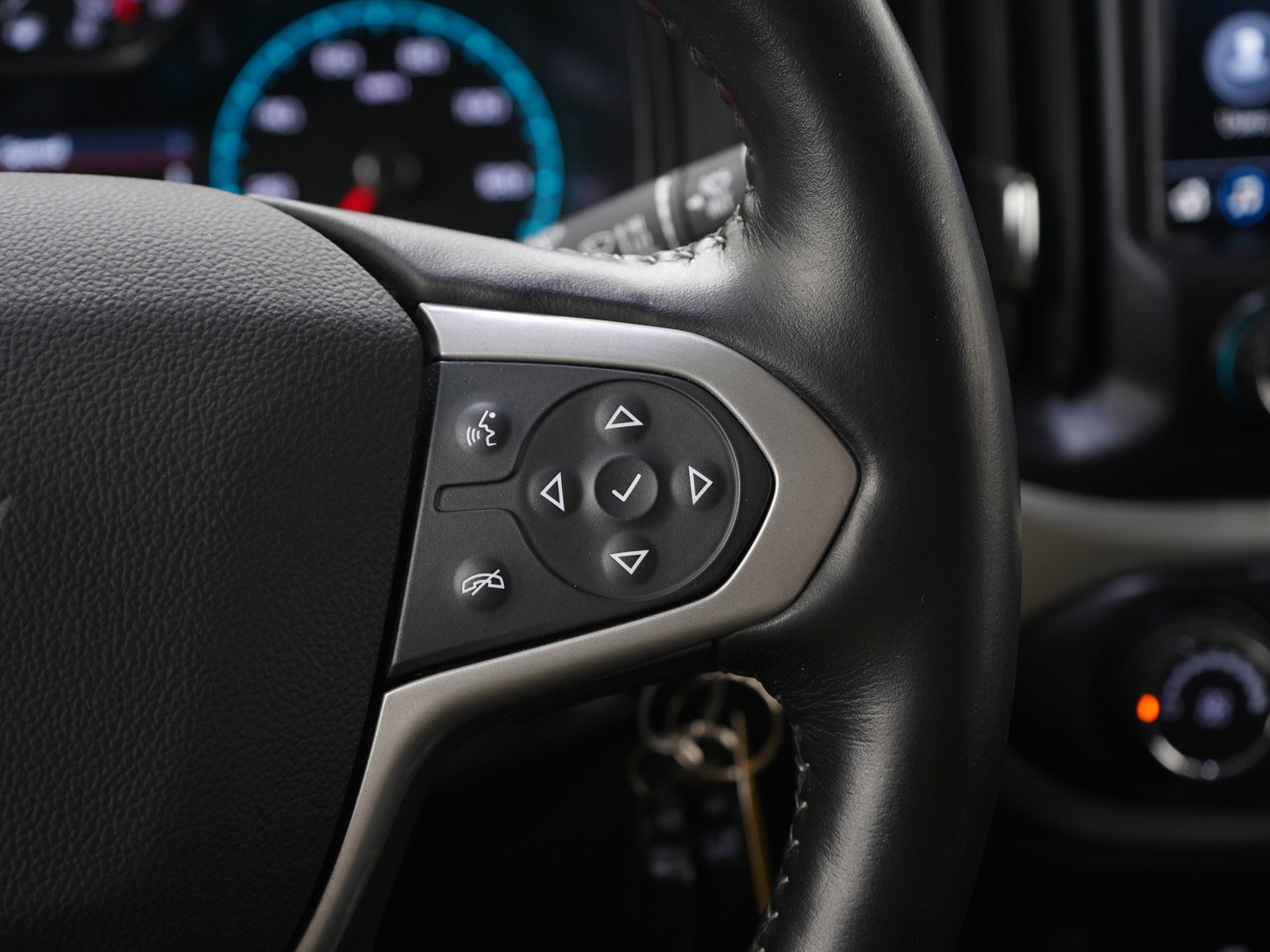 Used 2020 Chevrolet Colorado LT w/ Colorado RST Special Edition image 21