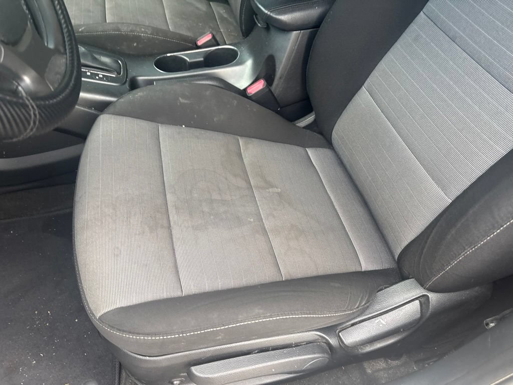 Used 2016 Kia Forte LX FWD image 12