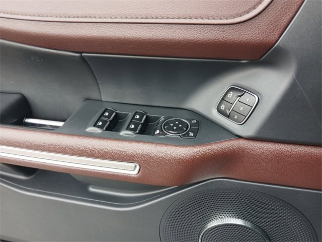 Used 2024 Ford Expedition Max Limited image 17