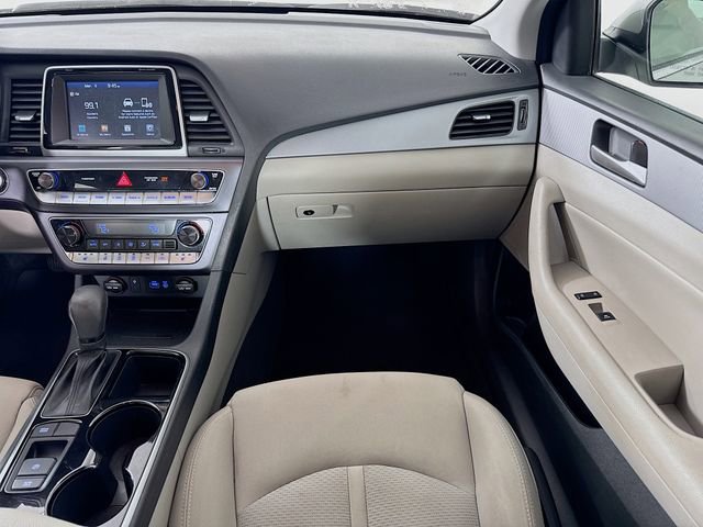 Used 2019 Hyundai Sonata SEL w/ Tech Package 02 image 38