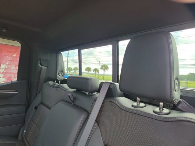 New 2026 Chevrolet Silverado 1500 High Country AWD/4WD image 12