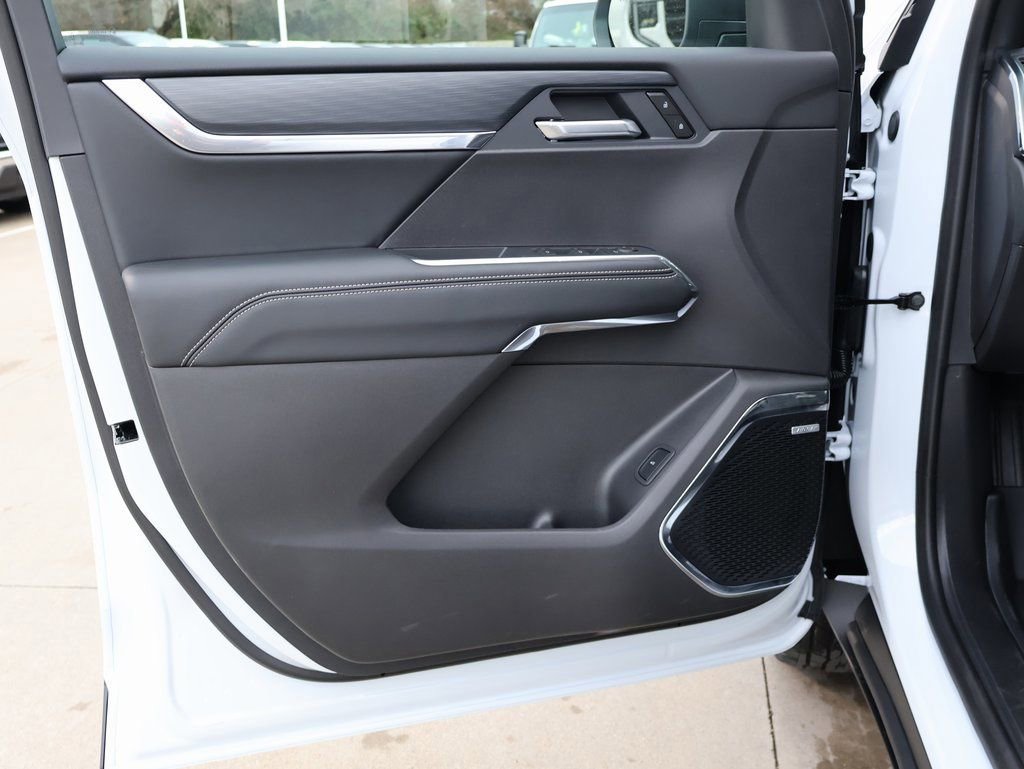 New 2026 GMC Acadia Elevation w/ Black Edition image 11