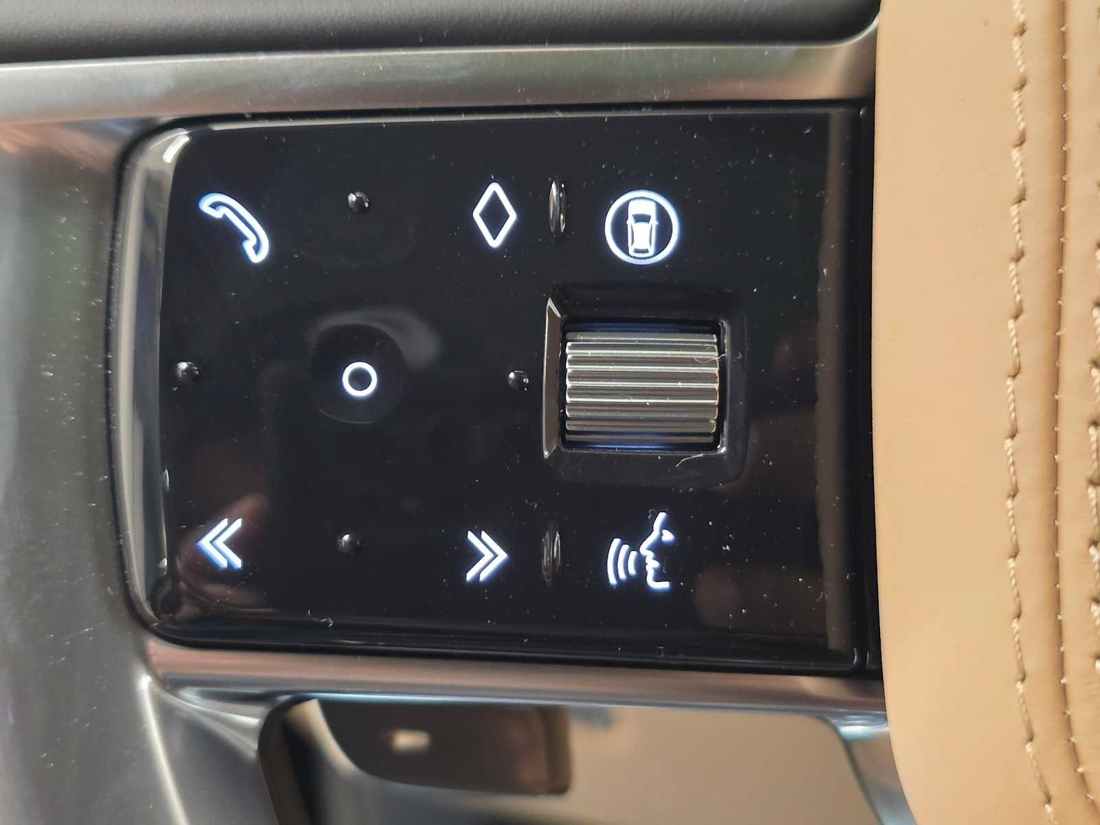 New 2026 Land Rover Range Rover SE AWD/4WD image 33