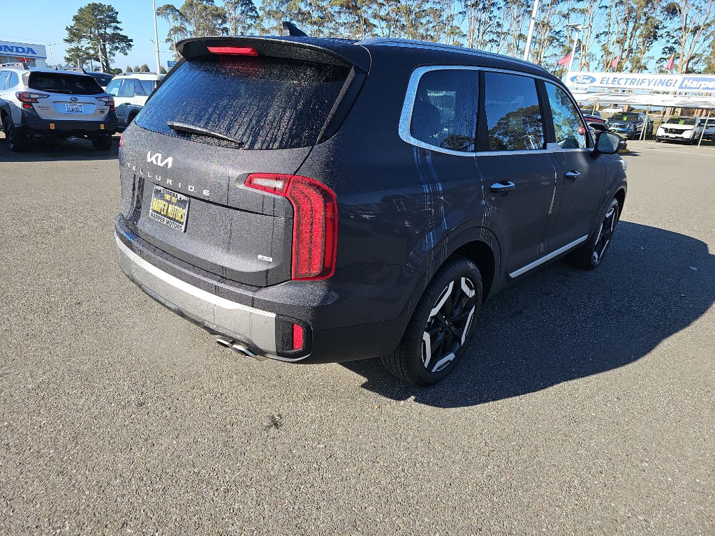 New 2025 Kia Telluride S image 5