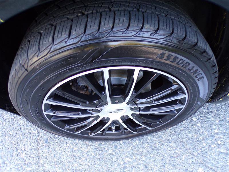 Used 2014 Nissan Versa Note SV w/ Convenience Package image 39