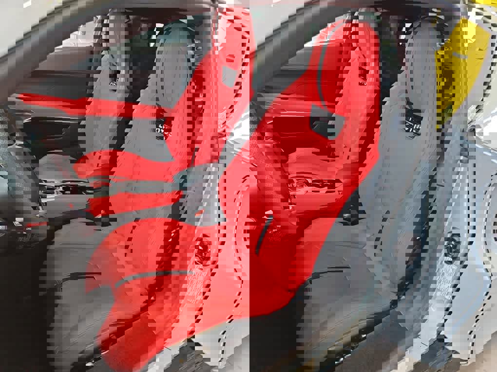 New 2025 Lotus Emira image 23