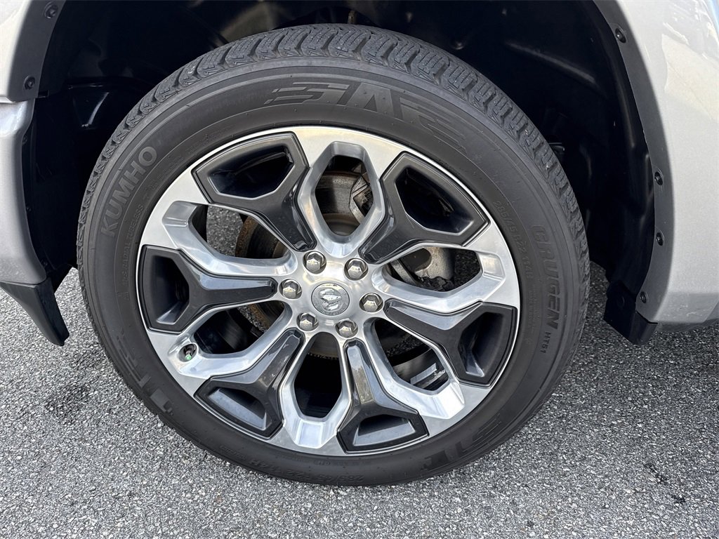 Used 2022 RAM 1500 Limited image 11