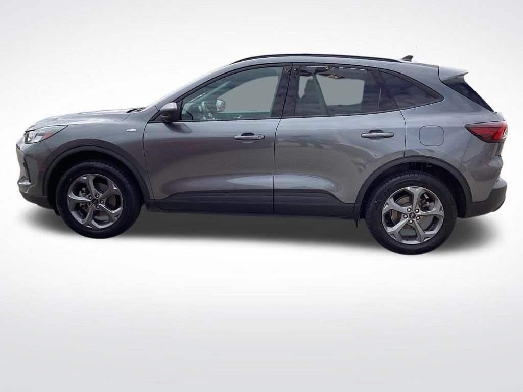 Used 2025 Ford Escape ST-Line AWD/4WD image 7