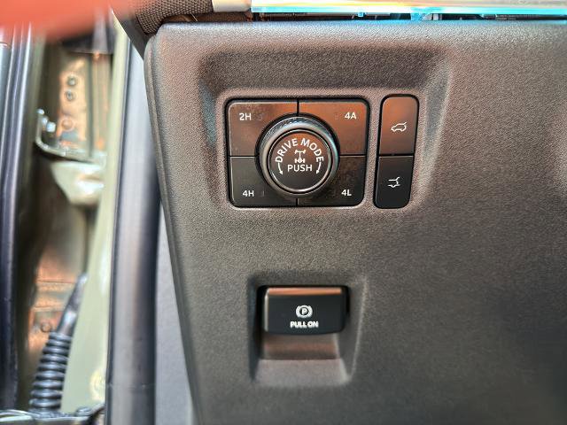 Certified 2025 Ford Expedition Tremor AWD/4WD image 22