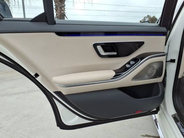 Certified 2023 Mercedes-Benz S 500 4MATIC image 17