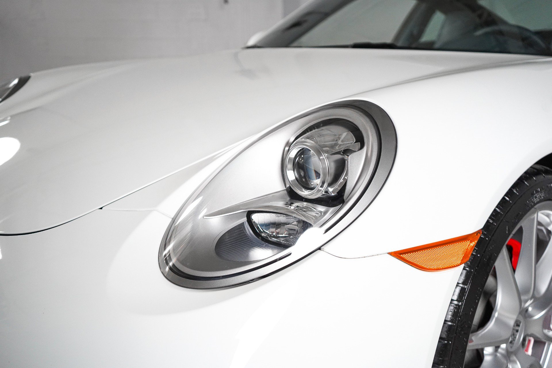 Used 2015 Porsche 911 Carrera S RWD image 40