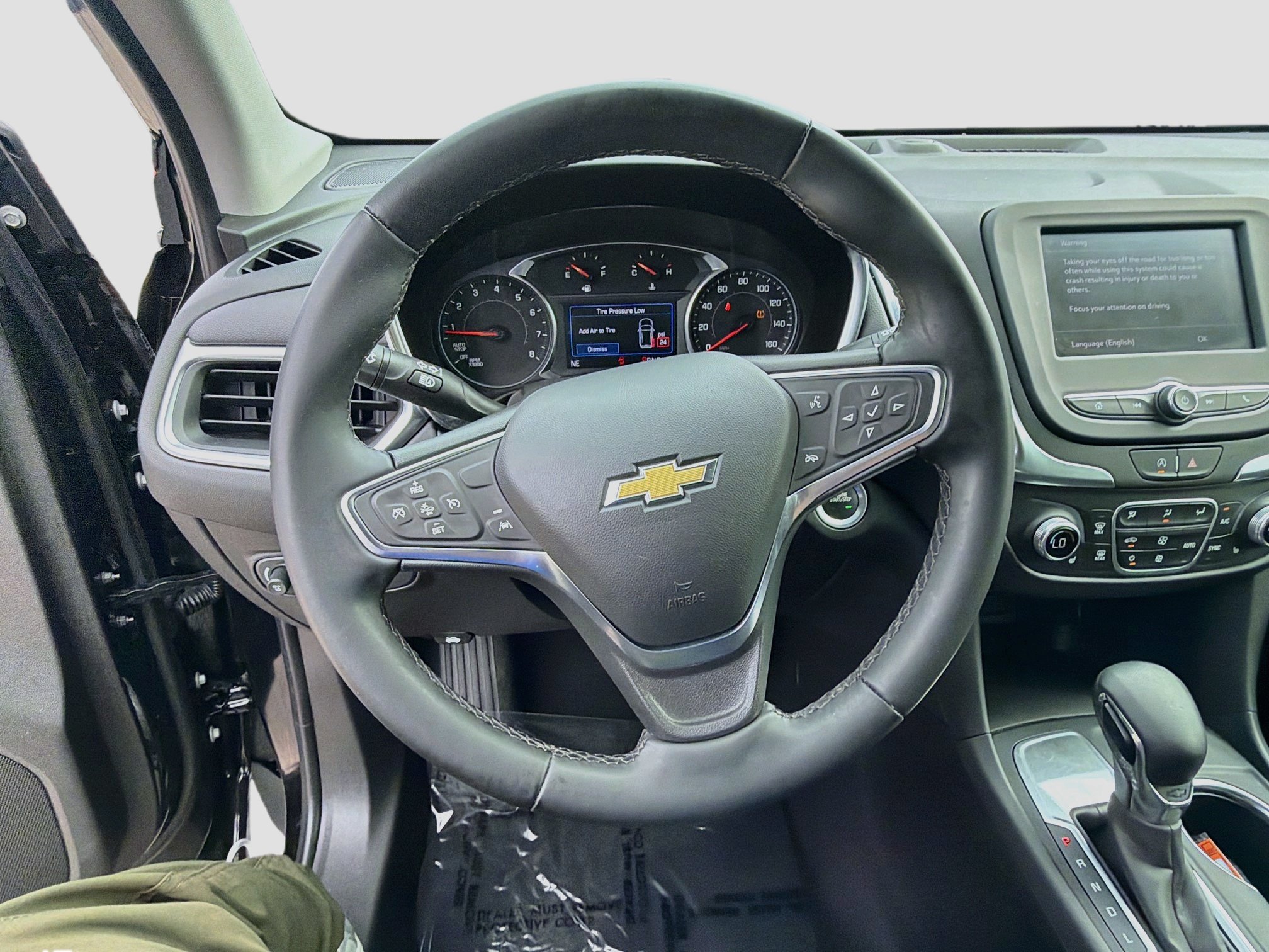 Used 2024 Chevrolet Equinox LT FWD image 10