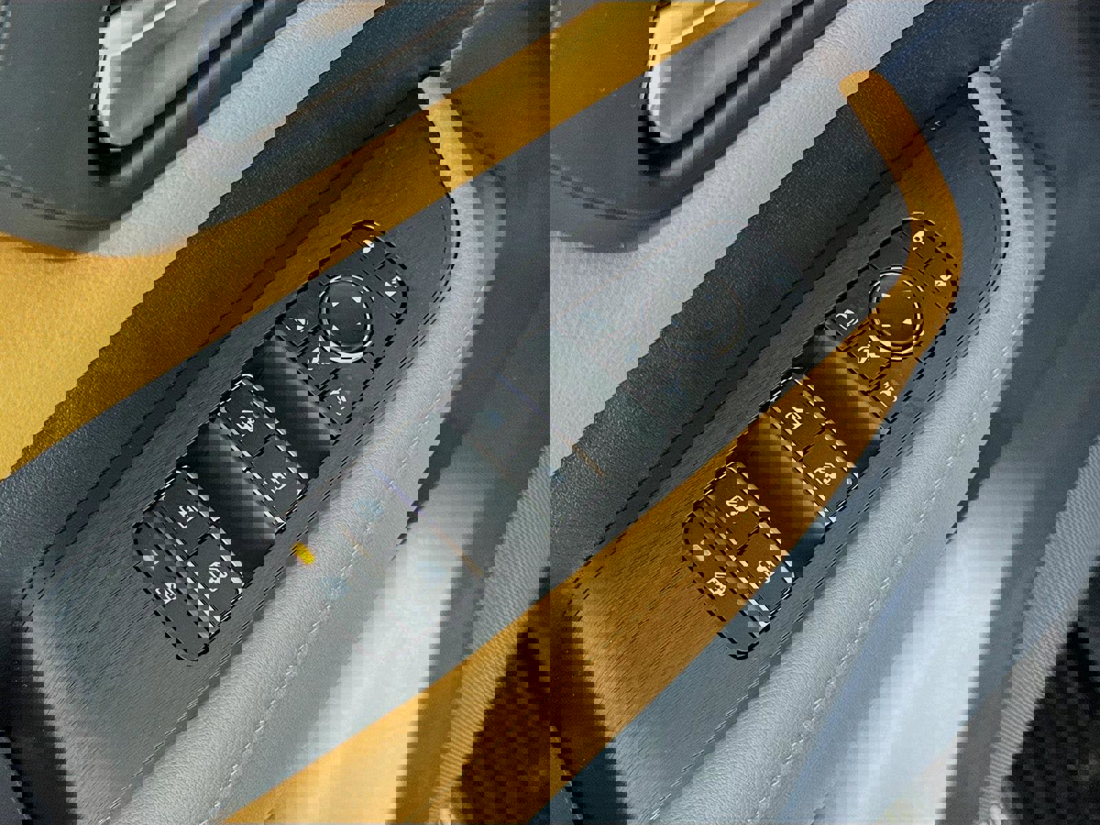 New 2026 Nissan Armada SL image 19