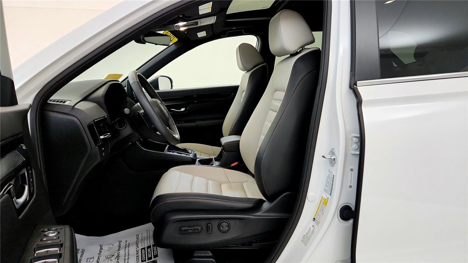 Used 2023 Honda CR-V Sport Touring image 25